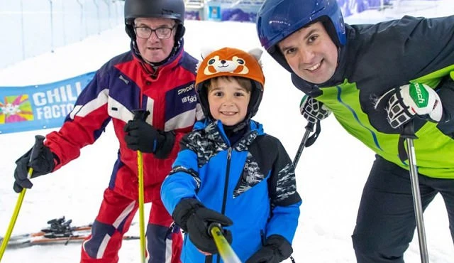 Family skiing